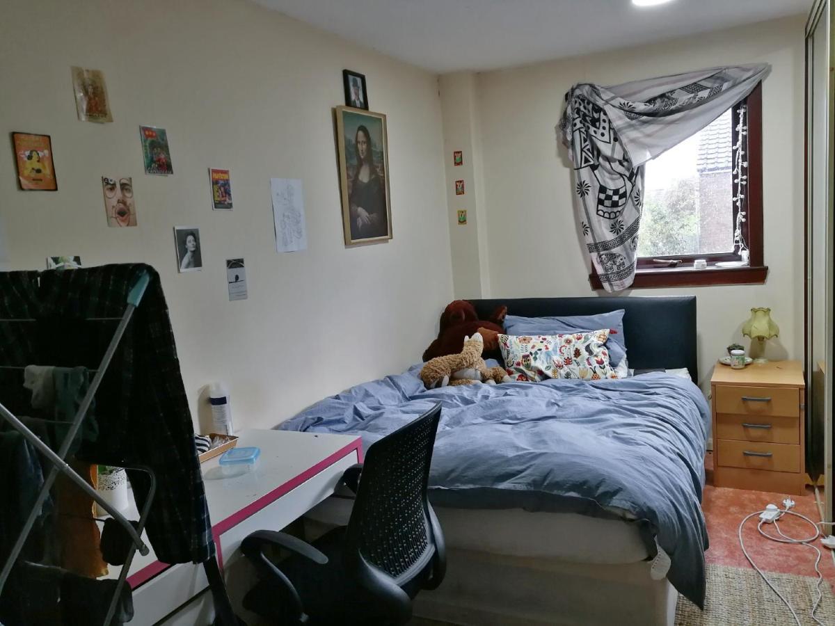 Guest House Private Room Near Glasgow City Centre المظهر الخارجي الصورة